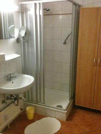 Duschbad Monteurzimmer